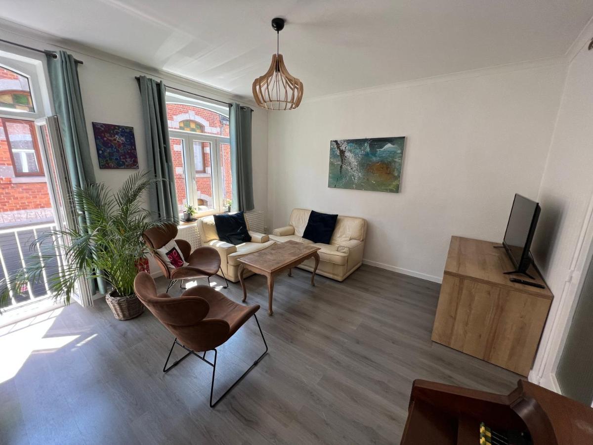 Relax Sax Appartment Динан Экстерьер фото